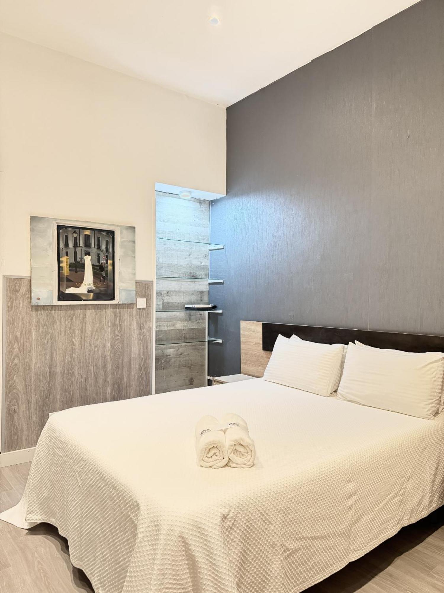 Apartamentos Day Madrid Tribunal Centro Gran Via Sol Zewnętrze zdjęcie