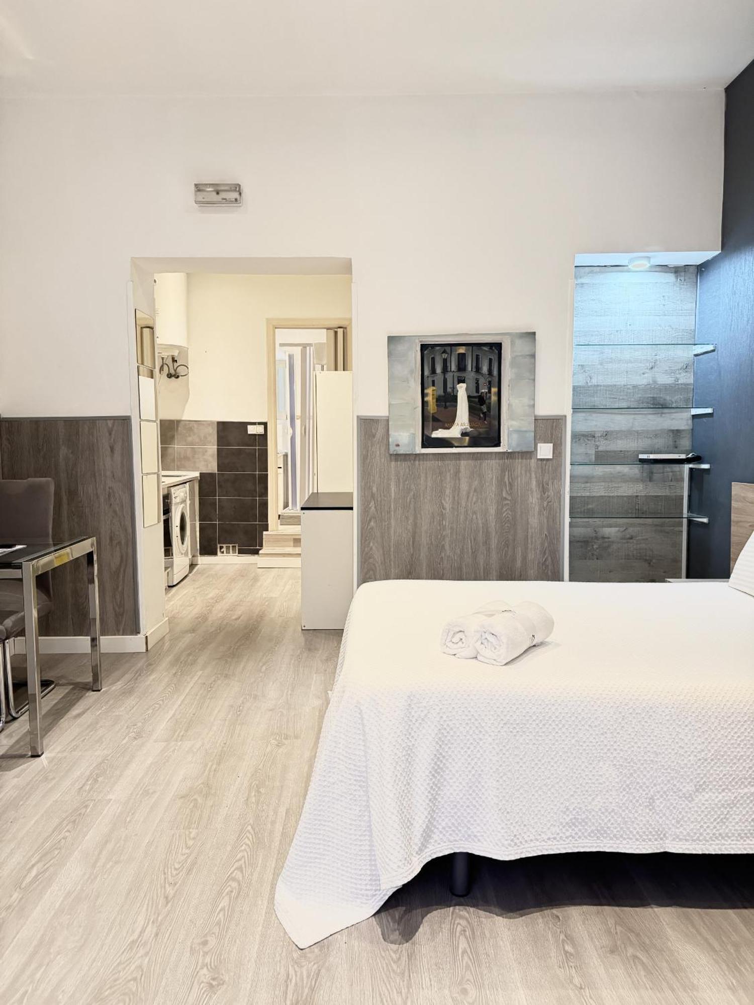 Apartamentos Day Madrid Tribunal Centro Gran Via Sol Zewnętrze zdjęcie